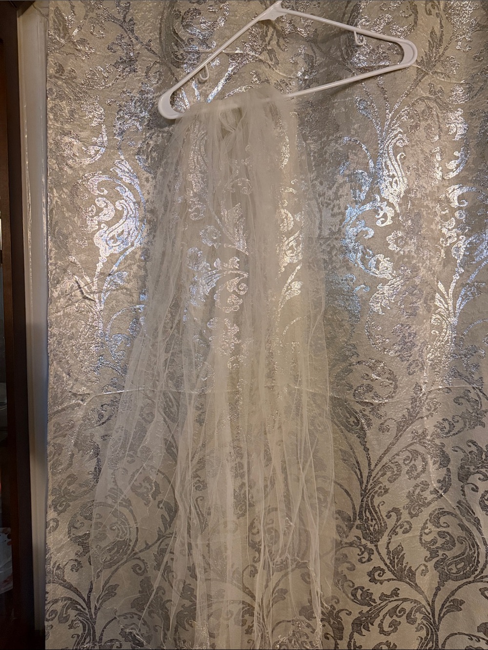 Bridal Tulle Veil - White -